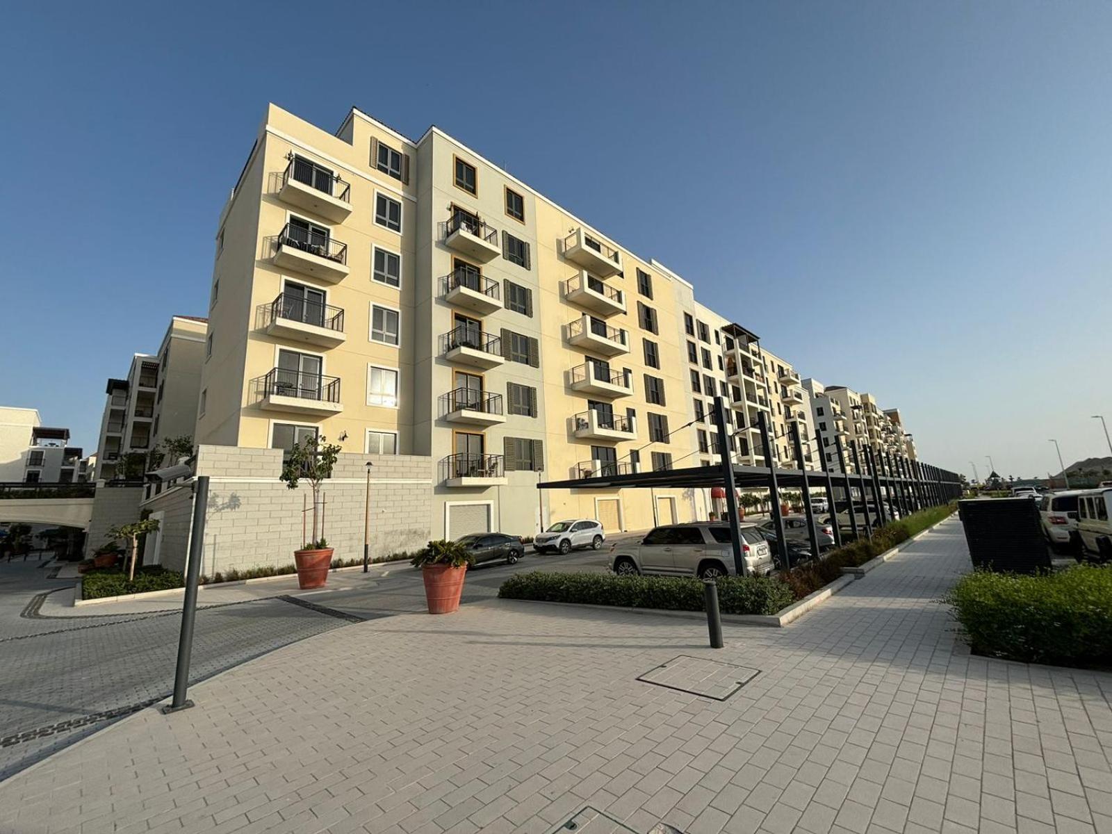 Lc22 - Elegant 1br With Beach Access In La Cote Building Apartment *