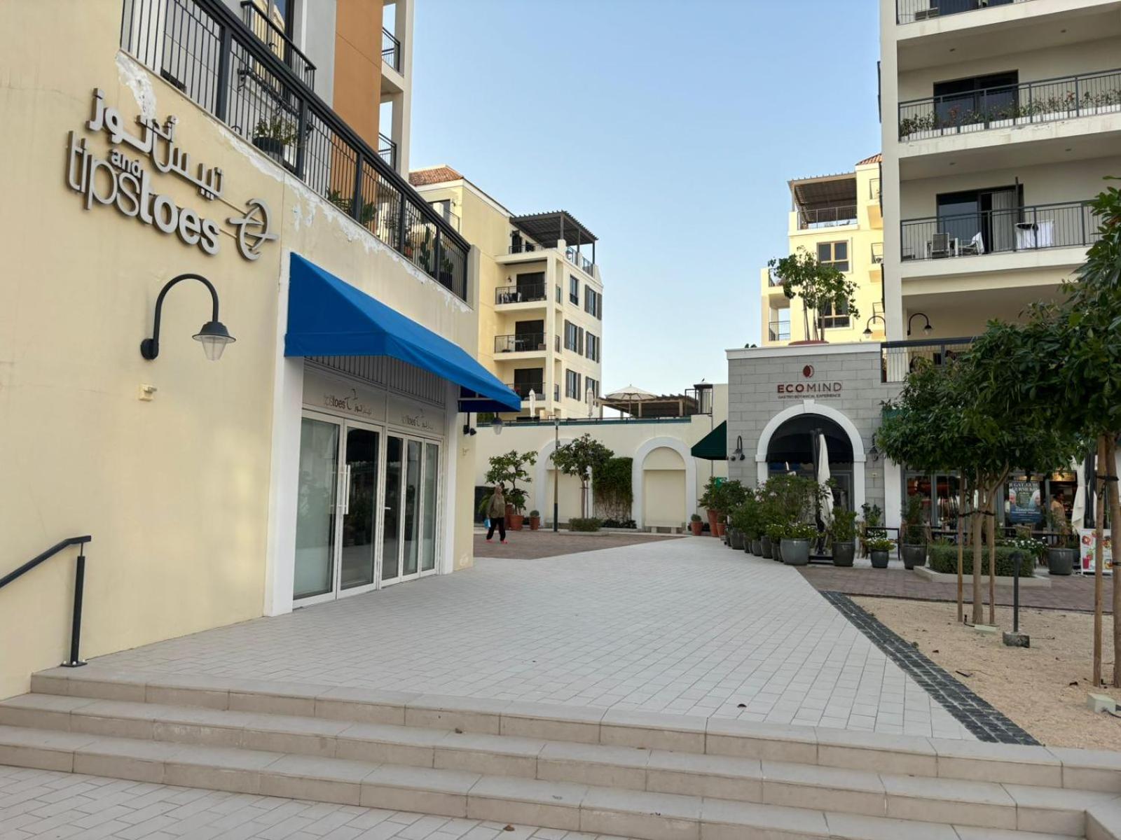 Apartment Lc22 - Elegant 1br With Beach Access In La Cote Building