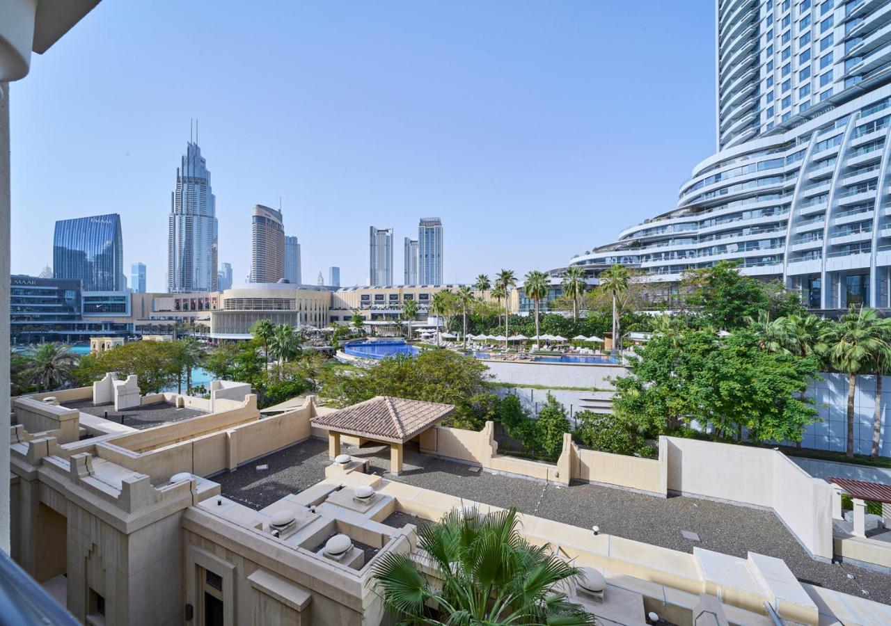 Burj Khalifa Partial View Peak Living Luxury 2br Souk Al-bahar Beside Mall-golden Homes Apartament *