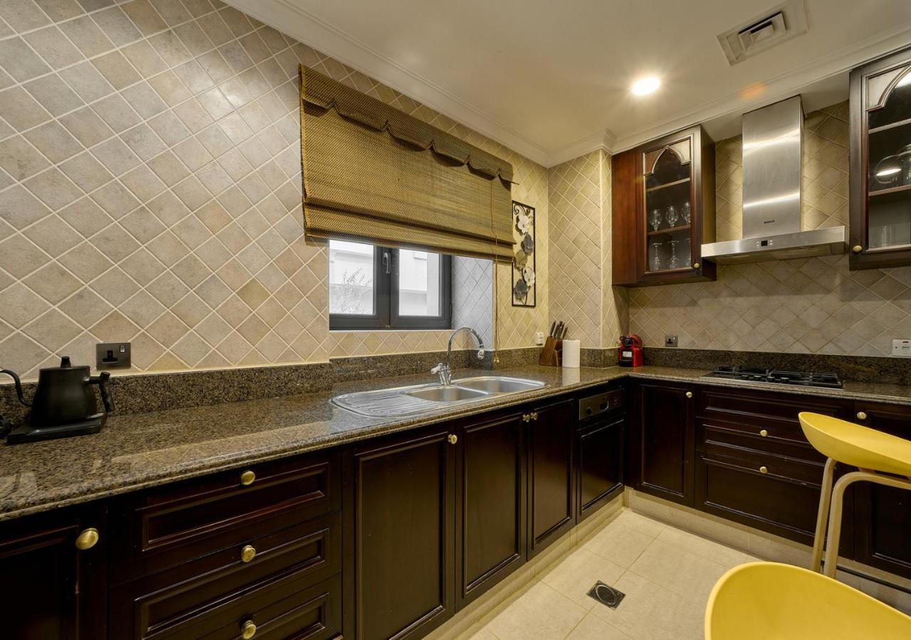 Apartament Burj Khalifa Partial View Peak Living Luxury 2br Souk Al-bahar Beside Mall-golden Homes