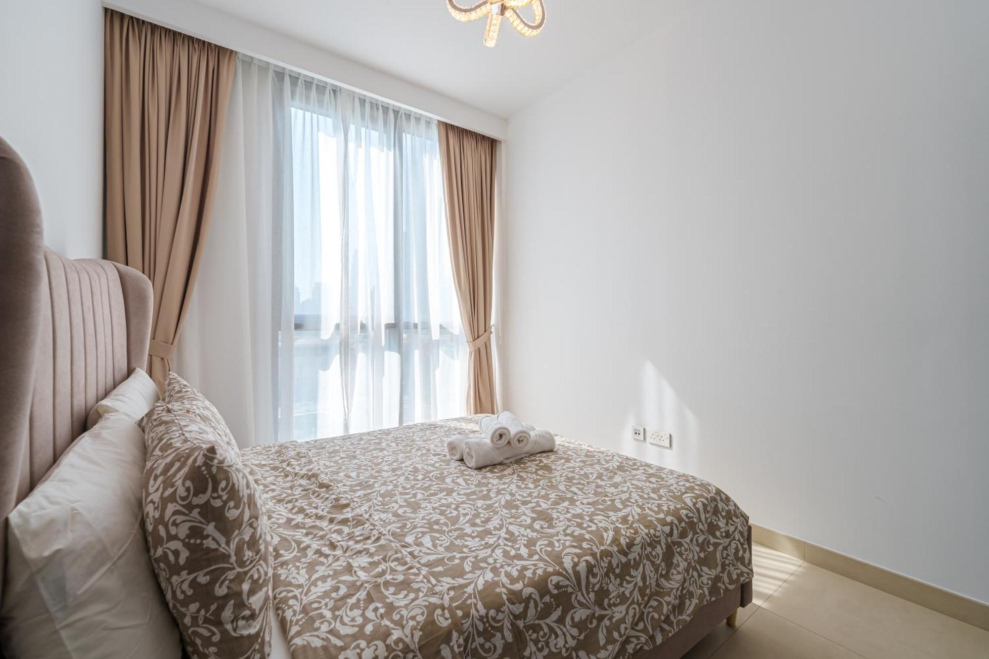 Luxury 3-bedroom In Lägenhet Dubai