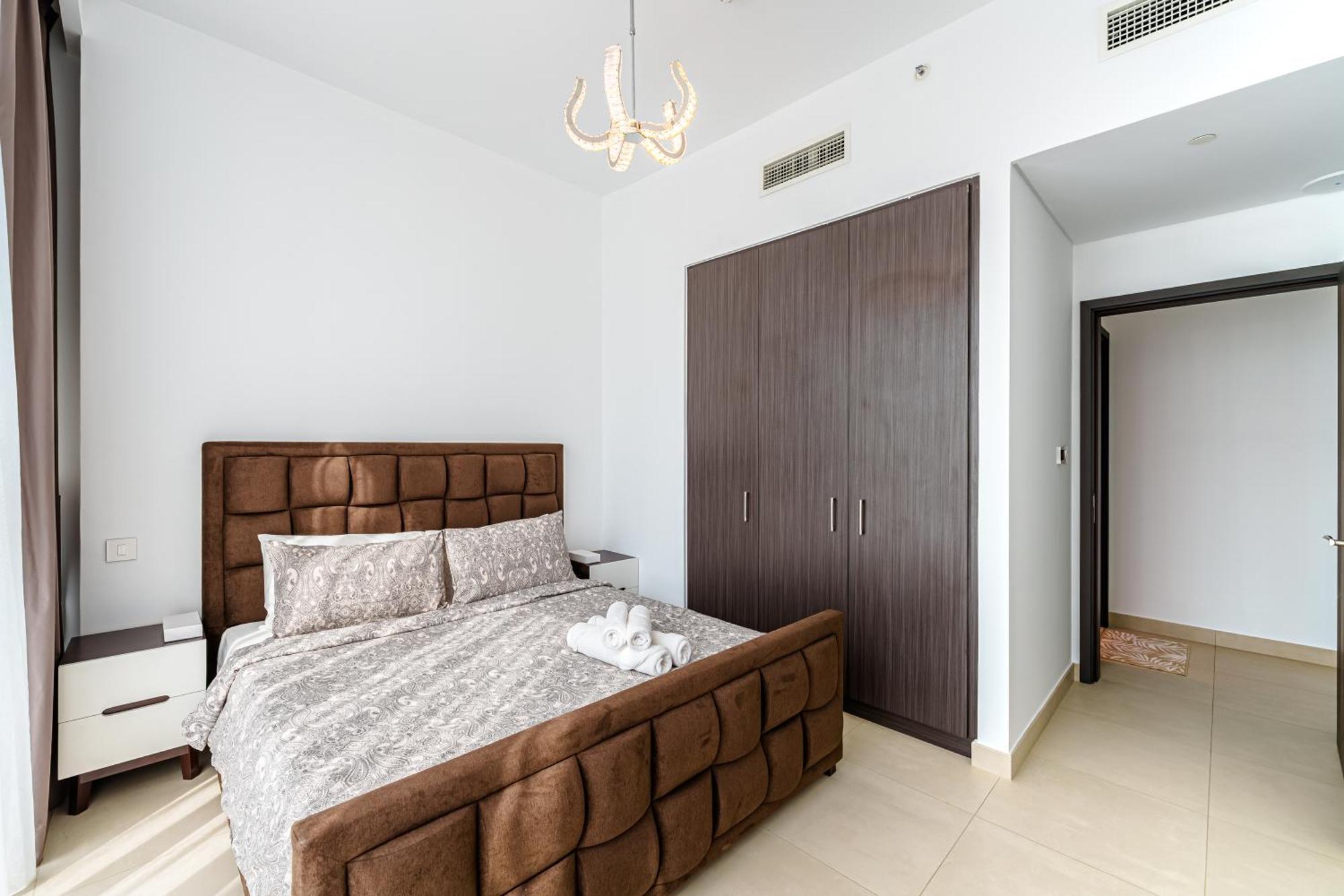 Lägenhet Luxury 3-bedroom In