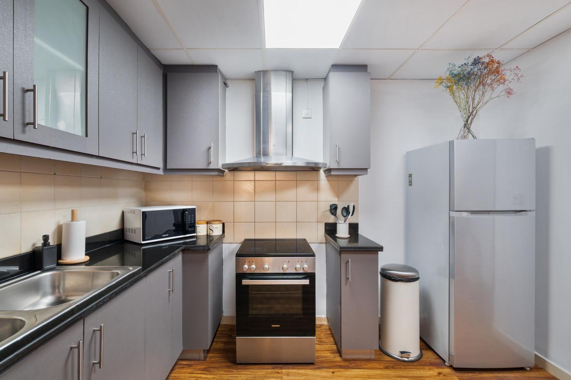 Specious 5br Maid On Jbr Prime Location! Walk To The Mall, Dining & Entertainment - By Sunkissed Homes Apartamento *