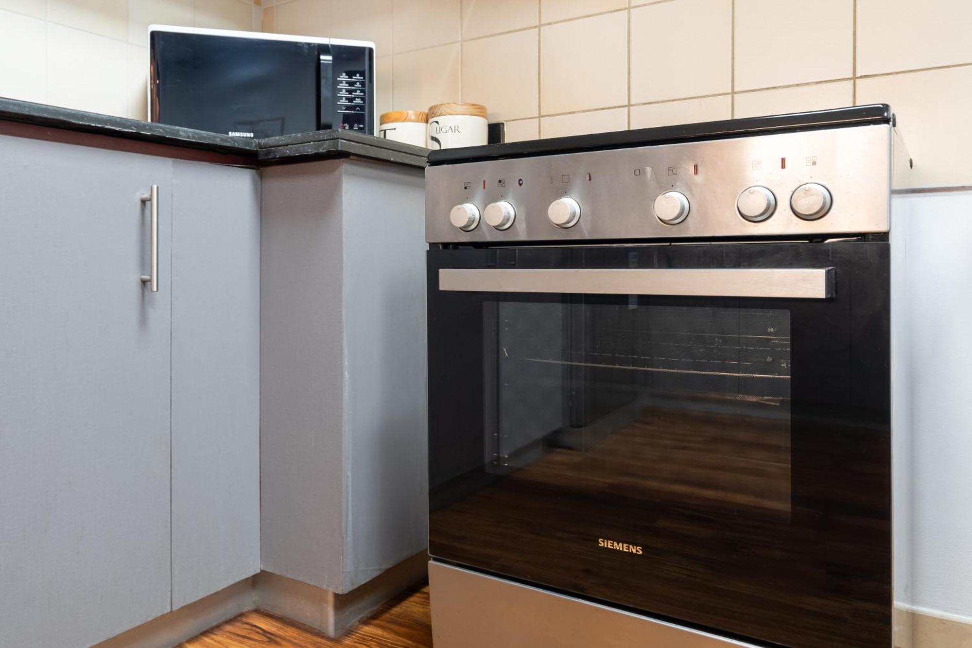Specious 5br Maid On Jbr Prime Location! Walk To The Mall, Dining & Entertainment - By Sunkissed Homes Apartamento Dubái