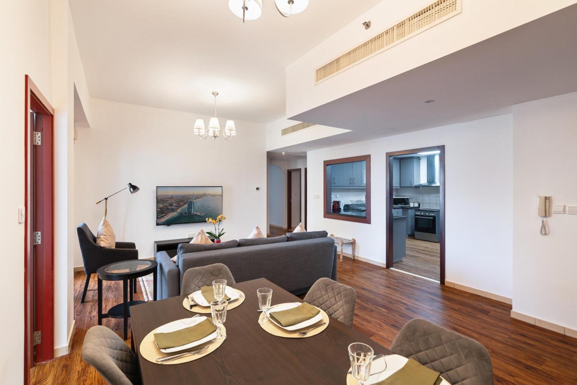 Apartamento Specious 5br Maid On Jbr Prime Location! Walk To The Mall, Dining & Entertainment - By Sunkissed Homes