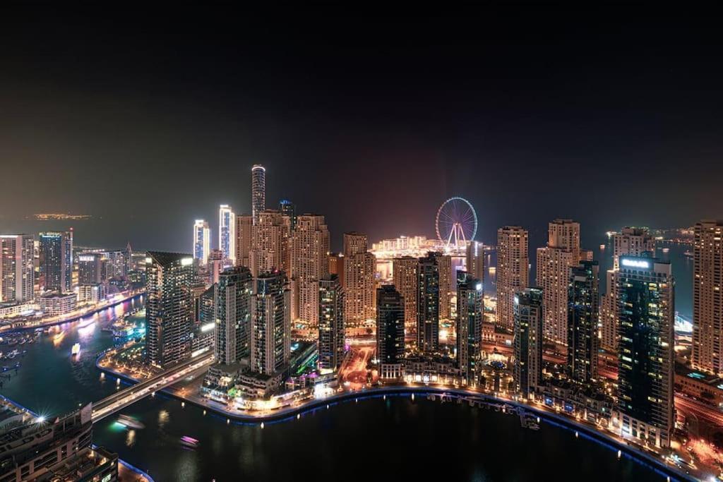 Luxury 3 Bedroom Vida High Floor