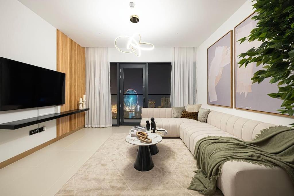 Luxury 3 Bedroom Vida High Floor * Dubaï