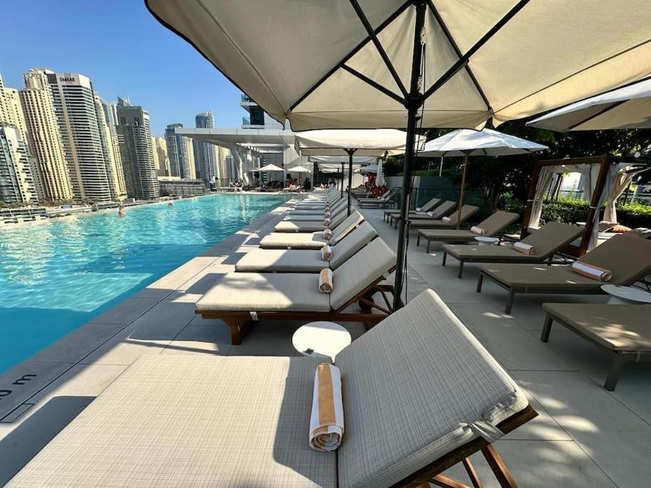 Luxury 3 Bedroom Vida High Floor Dubaï