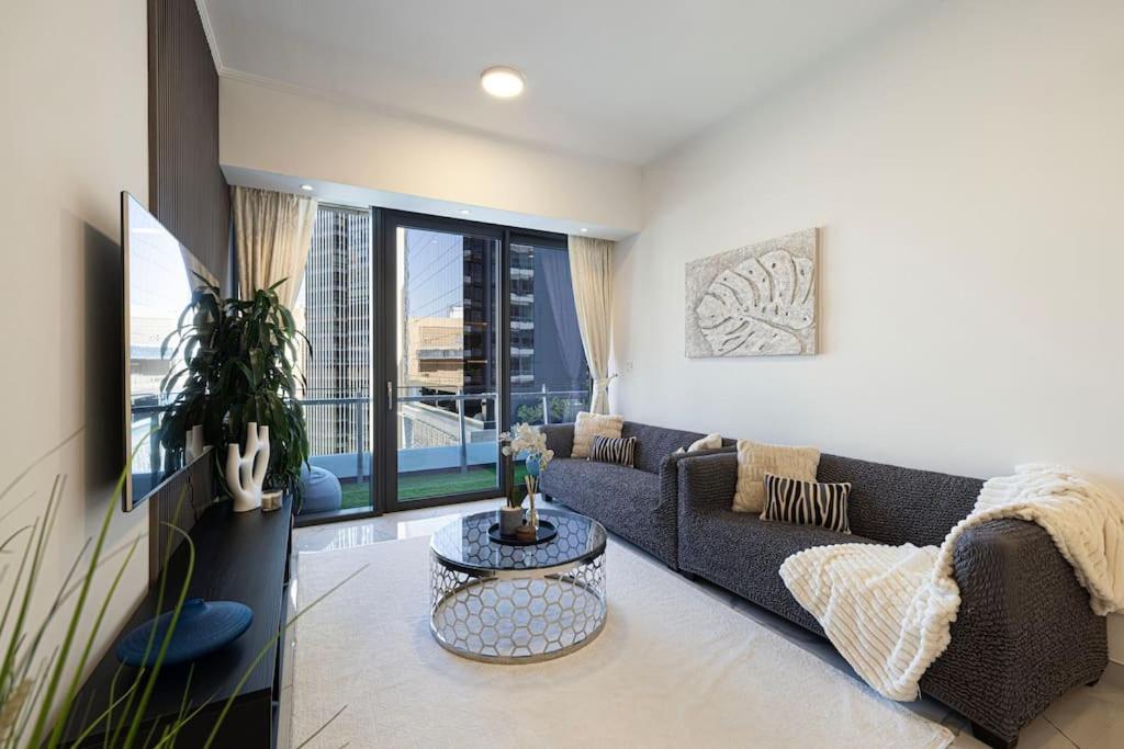 Luxe 2-bedroom In Heart Of Marina Appartement *