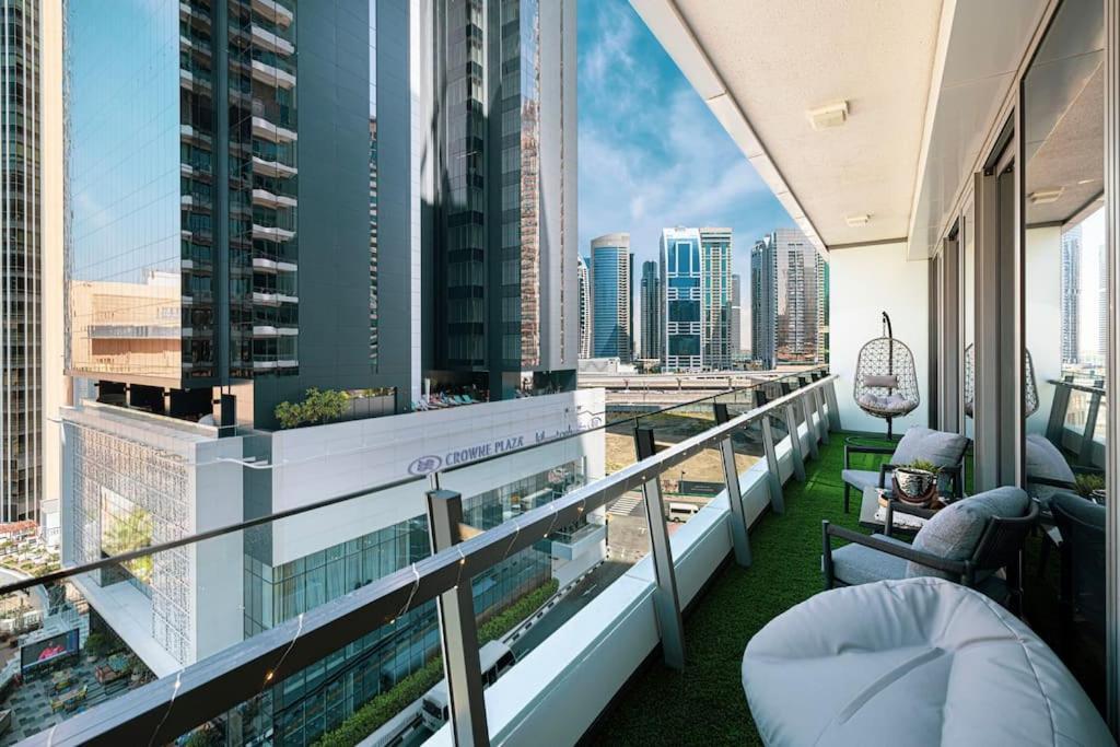Luxe 2-bedroom In Heart Of Marina Appartement *
