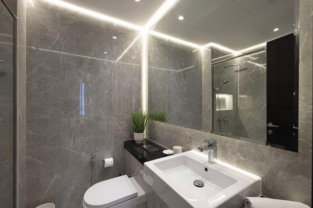 Luxe 2-bedroom In Heart Of Marina Dubaï