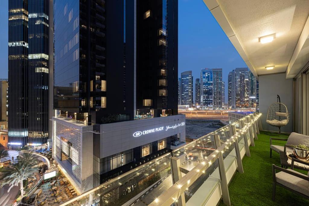 Luxe 2-bedroom In Heart Of Marina Appartement *
