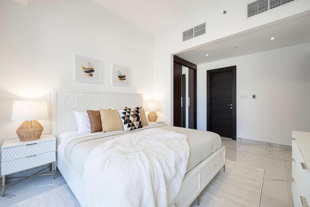Appartement Luxe 2-bedroom In Heart Of Marina *