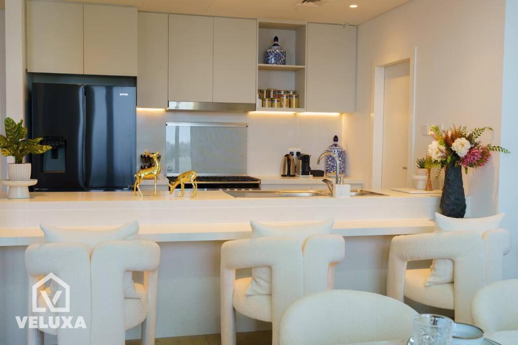 Appartement Veluxa - Stunning Sea View - Luxe 3 Bed In La Dubaï