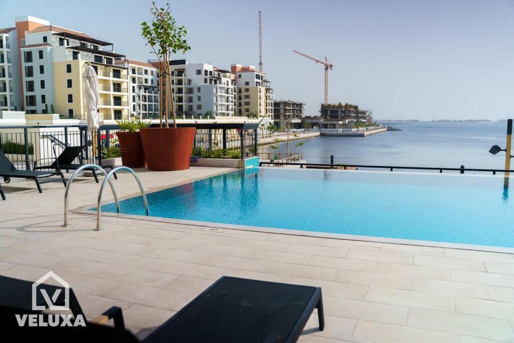 Veluxa - Stunning Sea View - Luxe 3 Bed In La * Dubaï