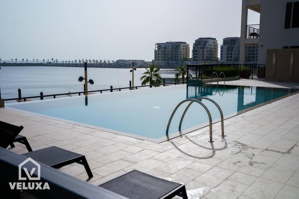 Veluxa - Stunning Sea View - Luxe 3 Bed In La * Dubaï