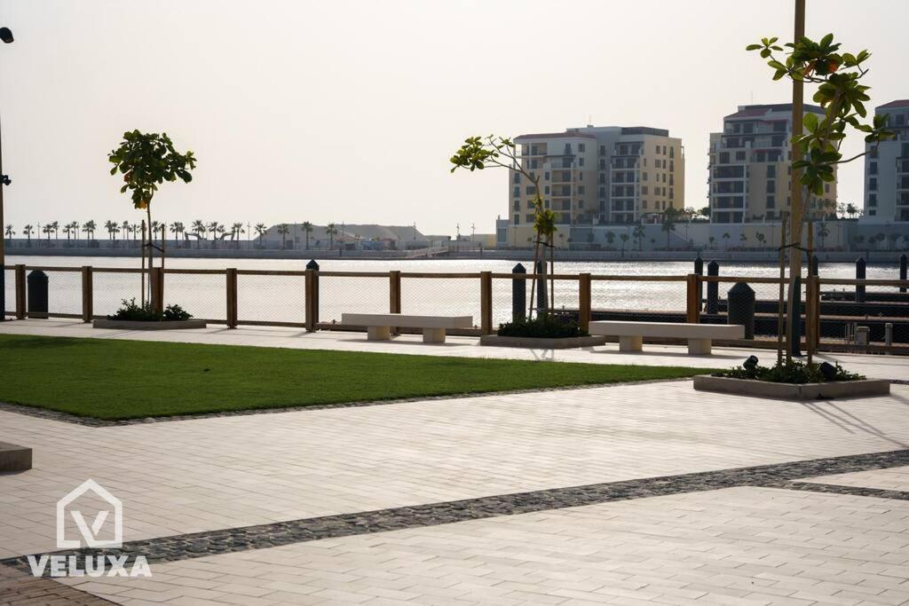 Appartement Veluxa - Stunning Sea View - Luxe 3 Bed In La Dubaï