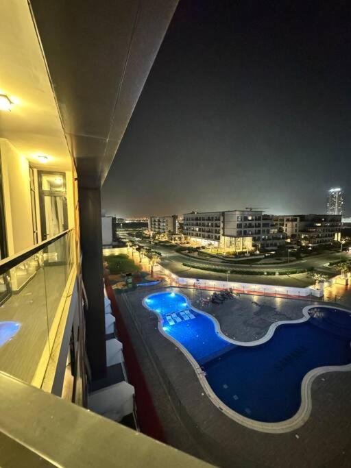 Apartamento Luxurious Private Pool Dubai