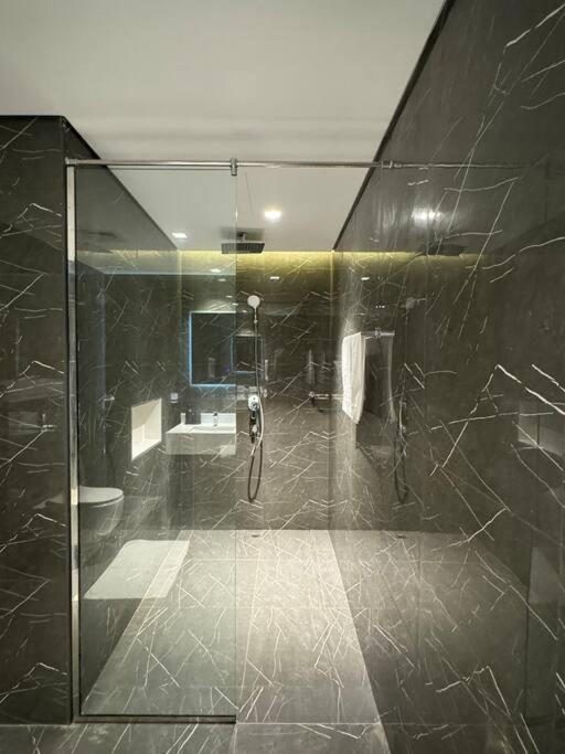 Apartamento Luxurious Private Pool