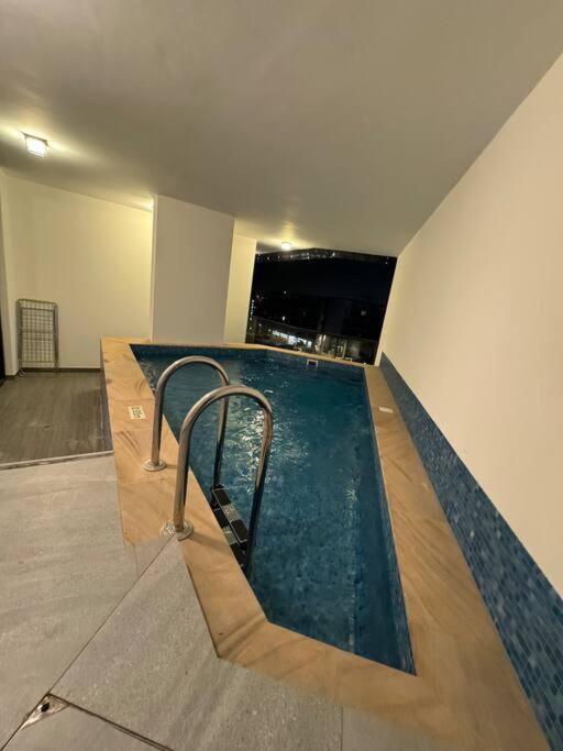 Luxurious Private Pool Apartamento
