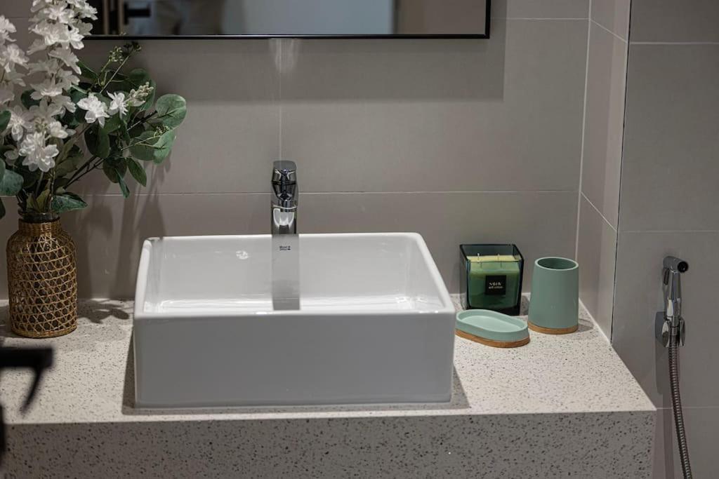 Luxury 1br - Private Access Appartement Dubaï