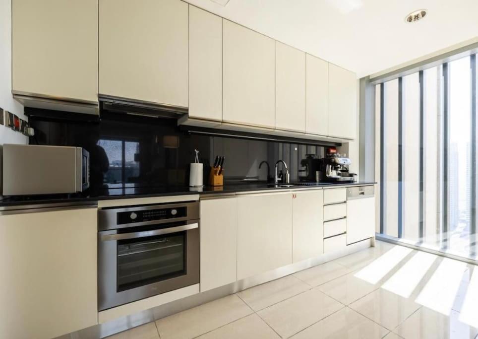 One Bedroom In Jw Marriott Marina Dubaï
