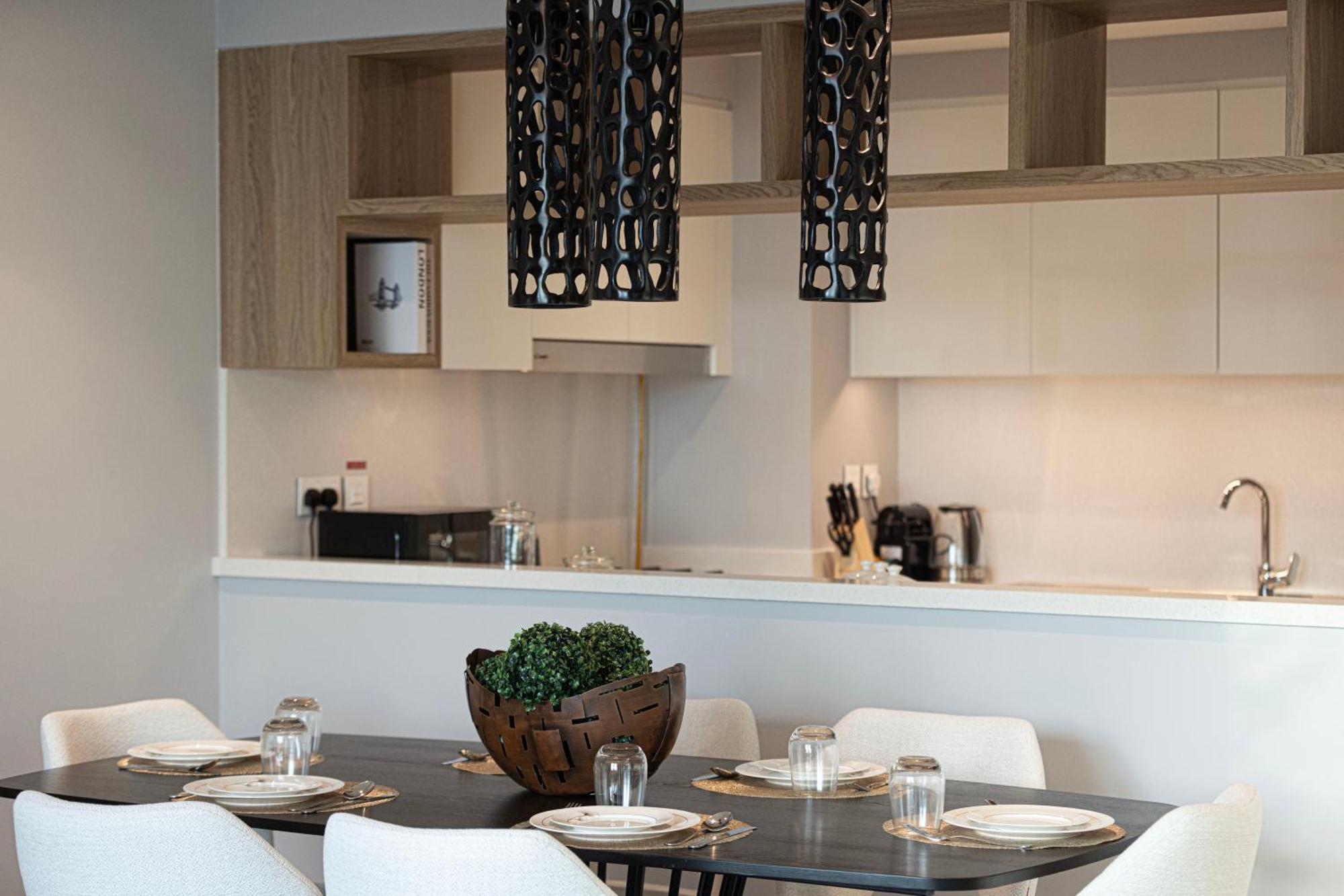 Magnificent - Luxurious 3+ 1 Bedroom With Burj Khalifa View Lägenhet Dubai
