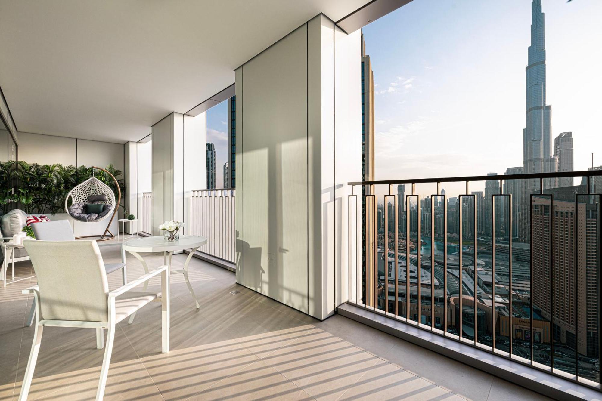 Lägenhet Magnificent - Luxurious 3+ 1 Bedroom With Burj Khalifa View *