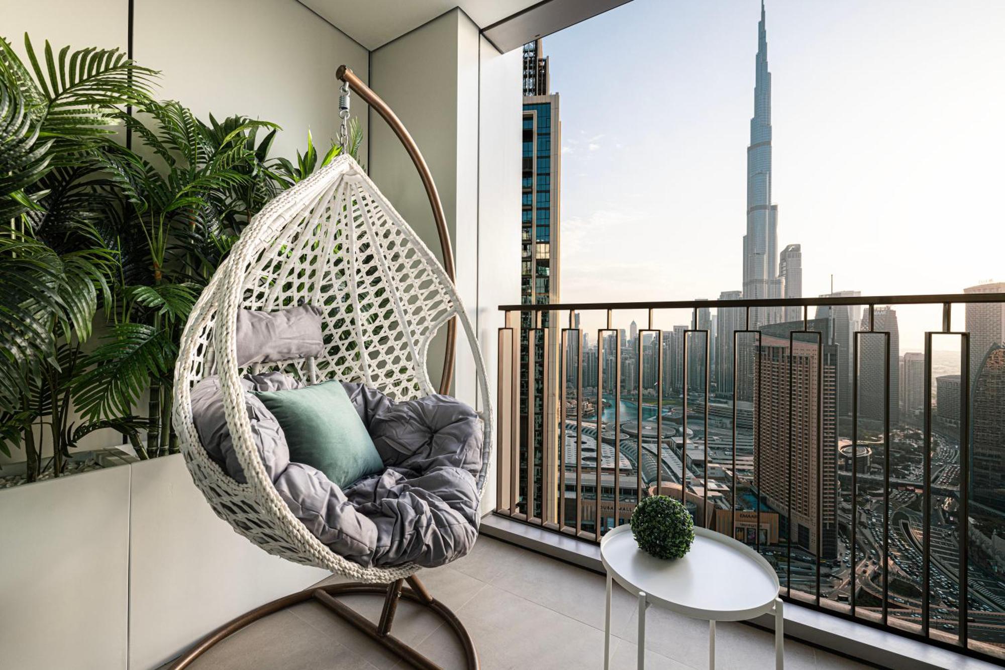 Magnificent - Luxurious 3+ 1 Bedroom With Burj Khalifa View Lägenhet