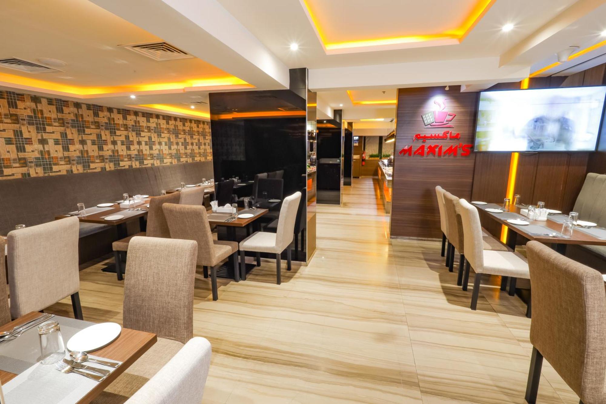 Omega Hotell 4*