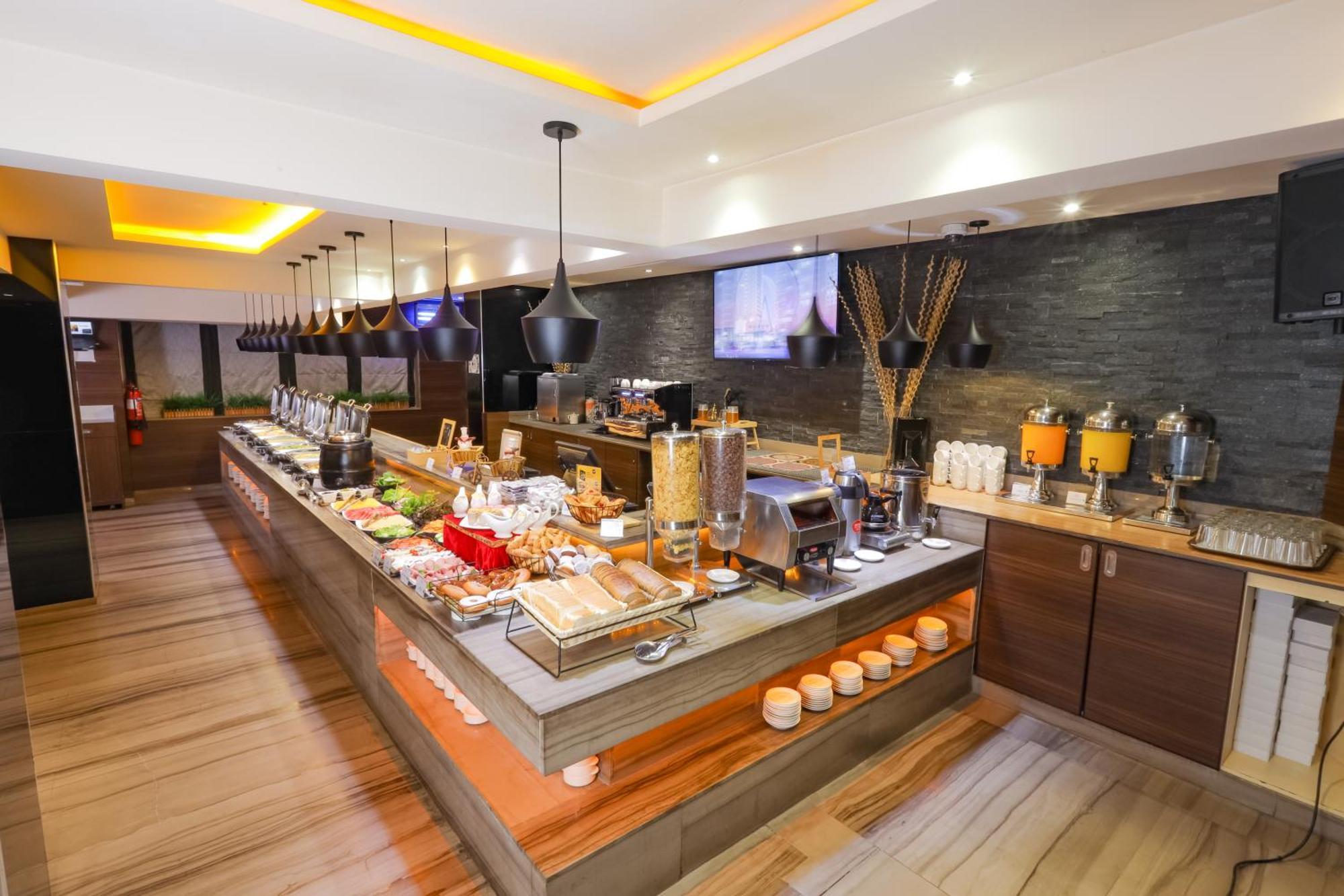 Omega Hotell Dubai