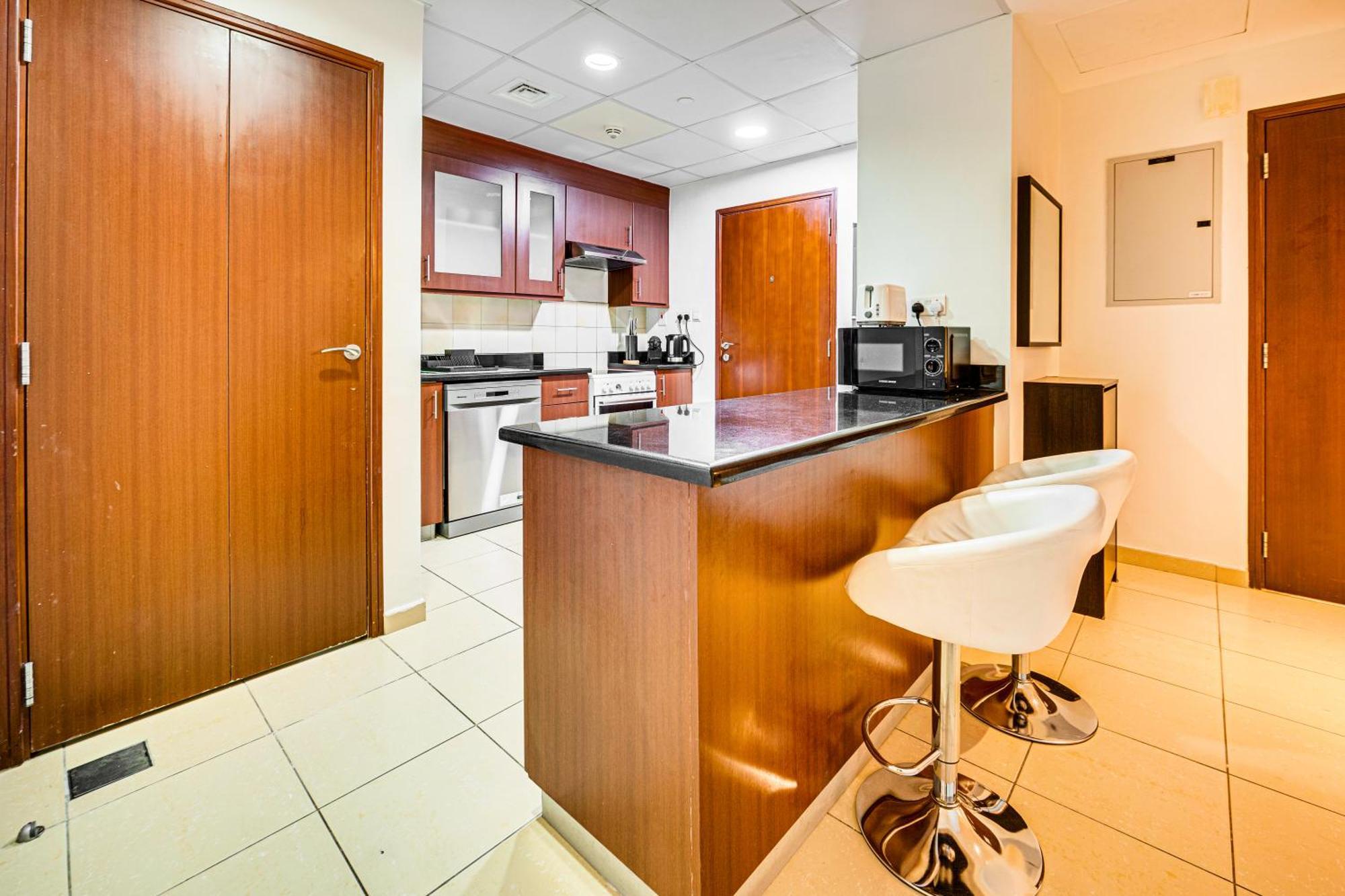Apartment Wonderful 2bd Near The Sadaf Jbr *