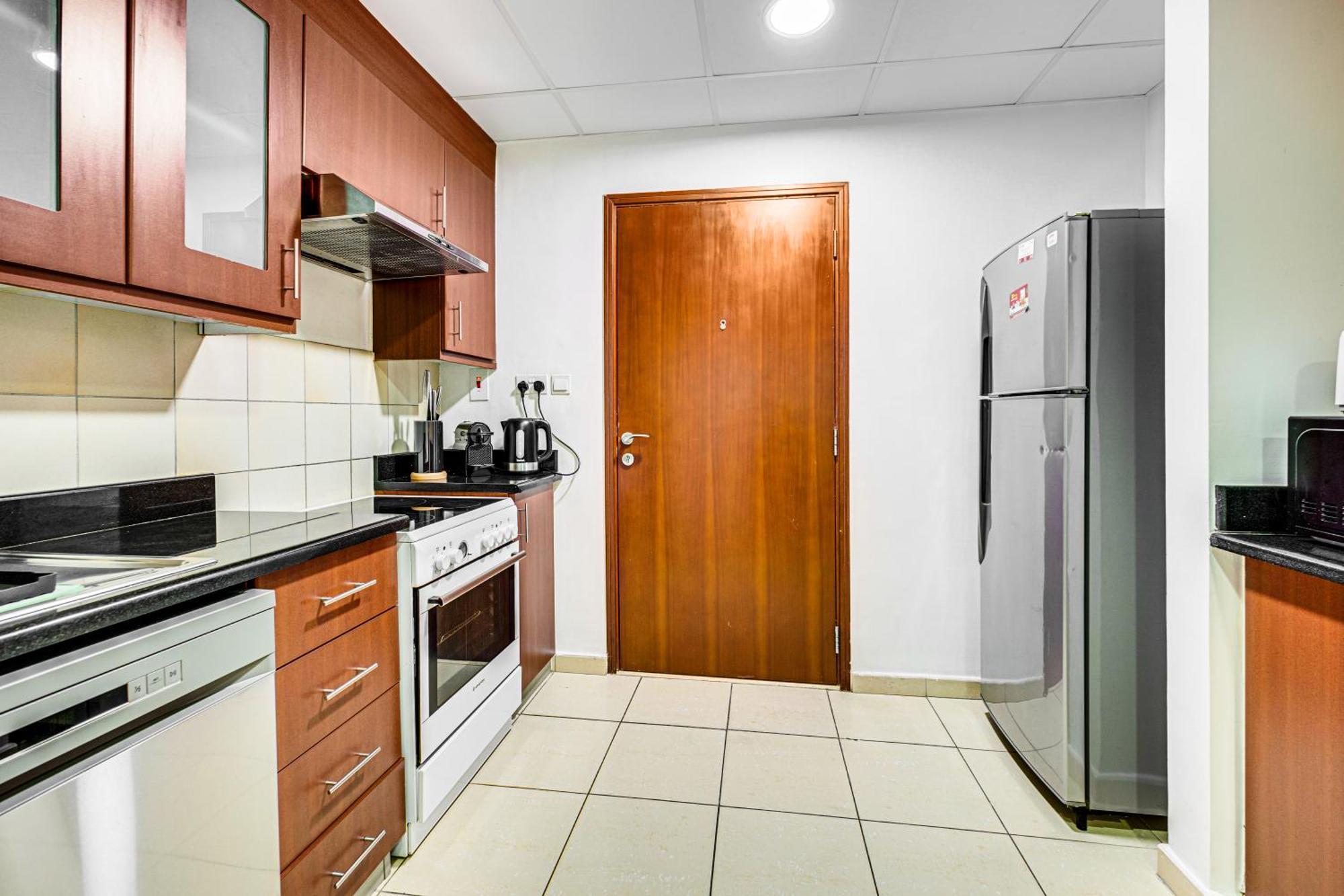 Apartment Wonderful 2bd Near The Sadaf Jbr *