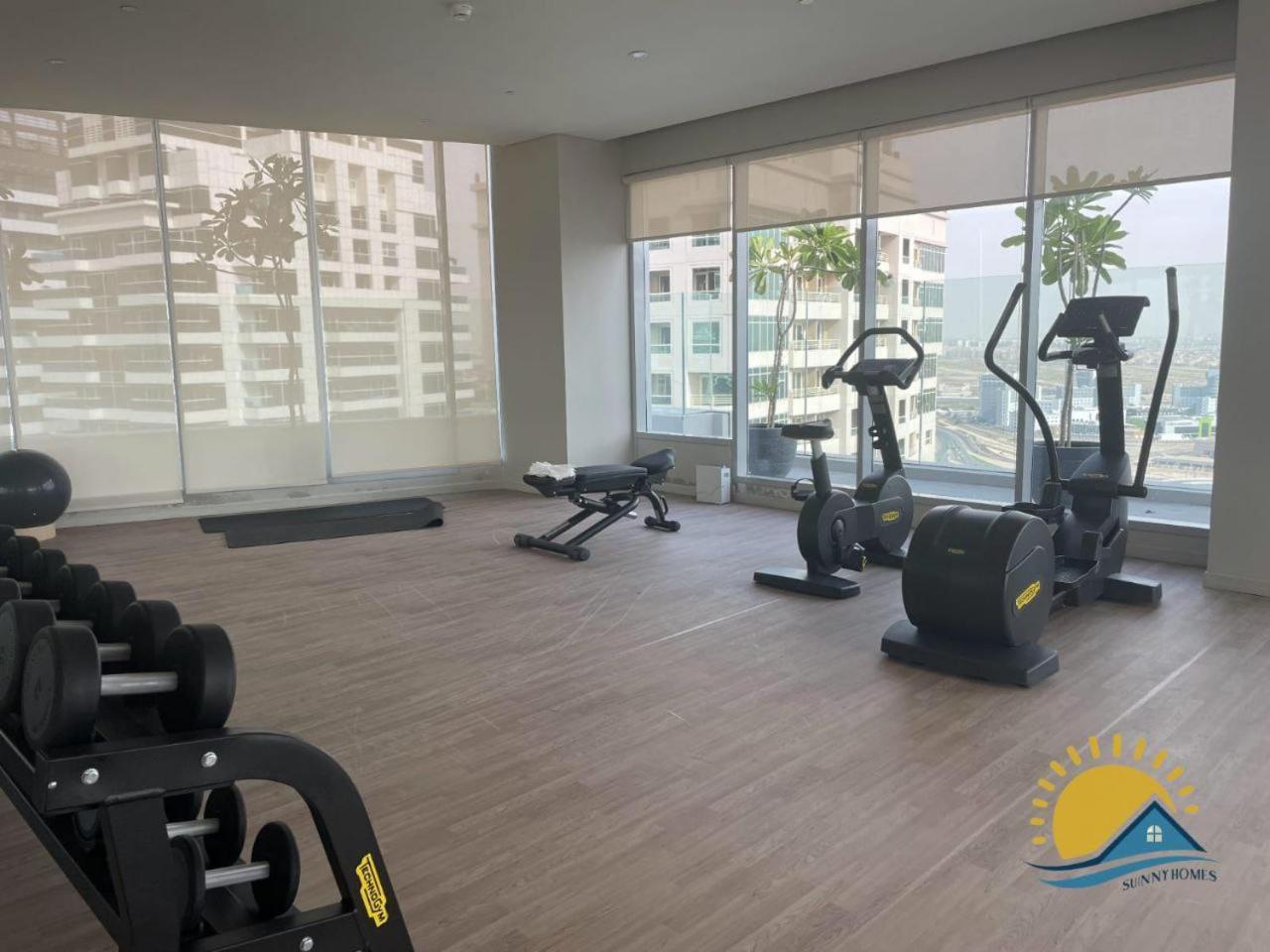 Appartement Marina Walk Gem Modern With Pool & Gym Access, Steps To & Metro *