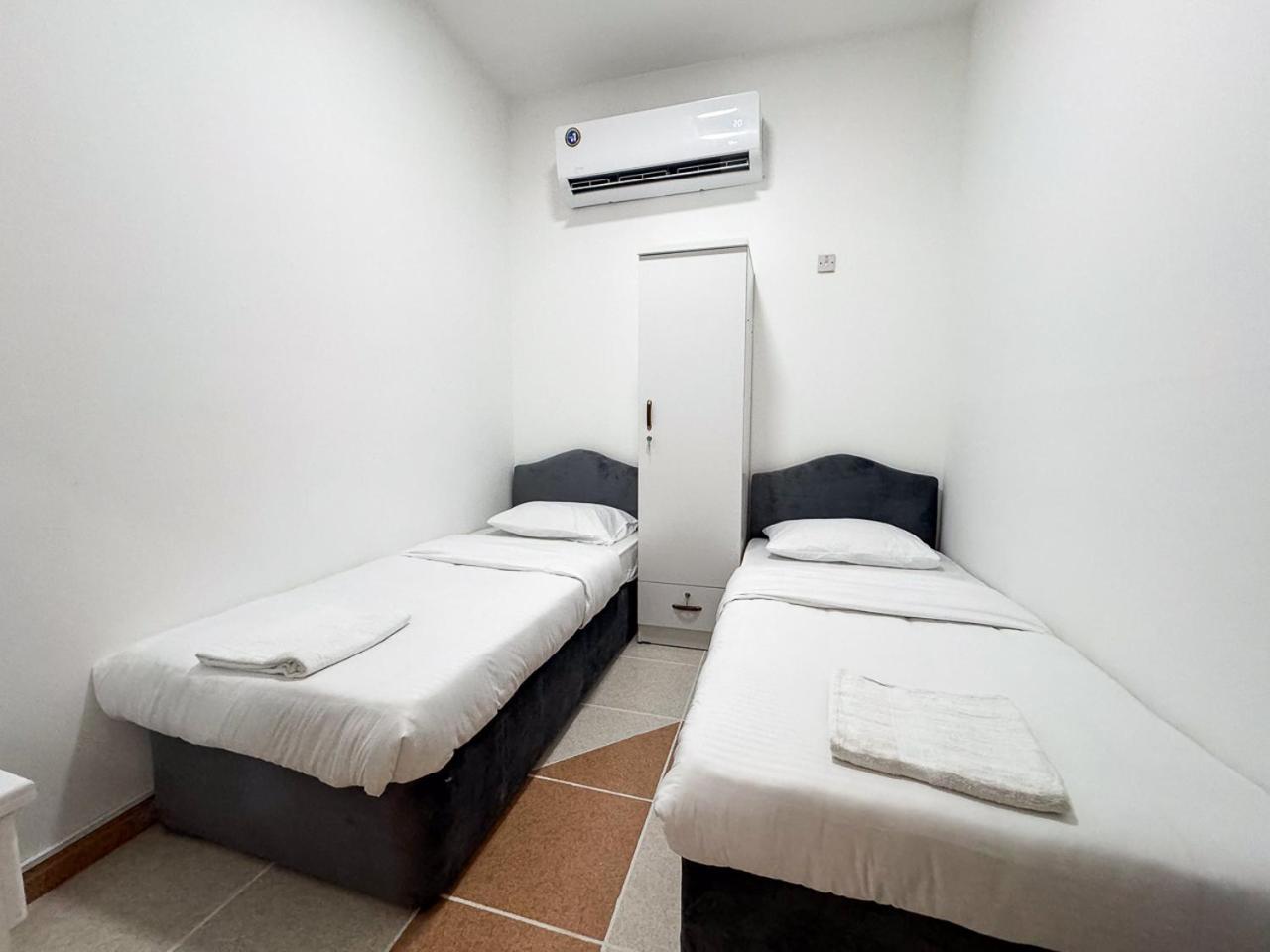 Privatunterkunft Karama Star 2 -