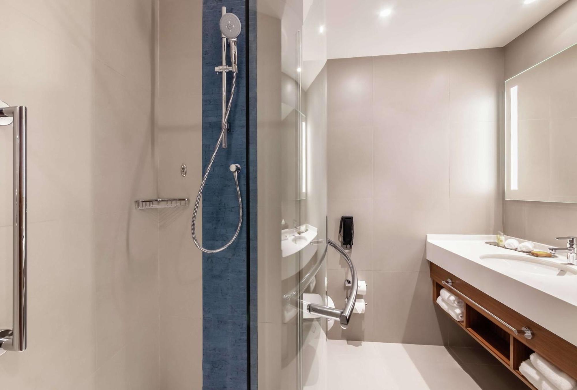 Doubletree By Hilton Al Jadaf Hotel Dubai