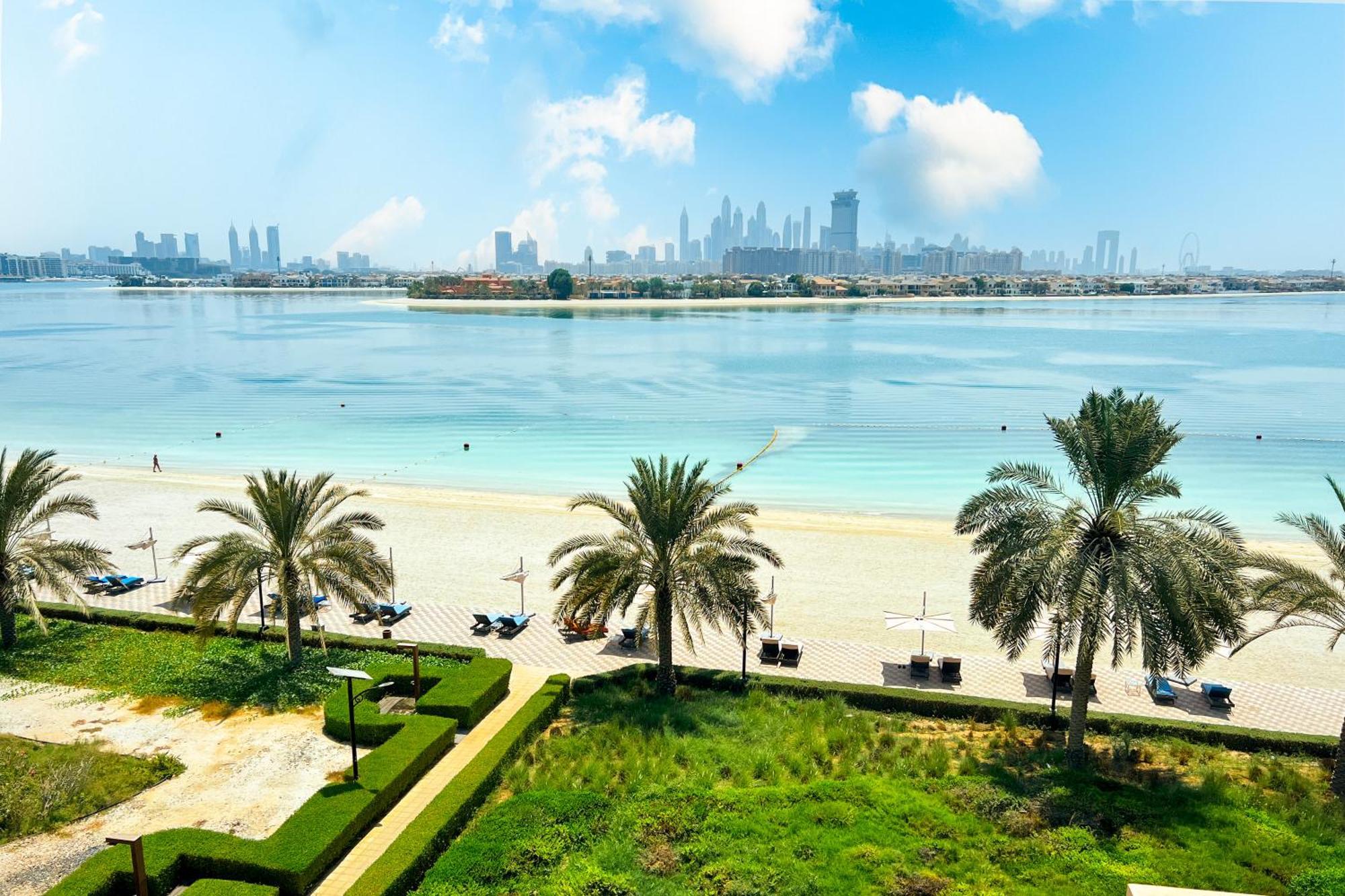 Fam Living - Palm Jumeirah Sarai - Private Beach * Dubai