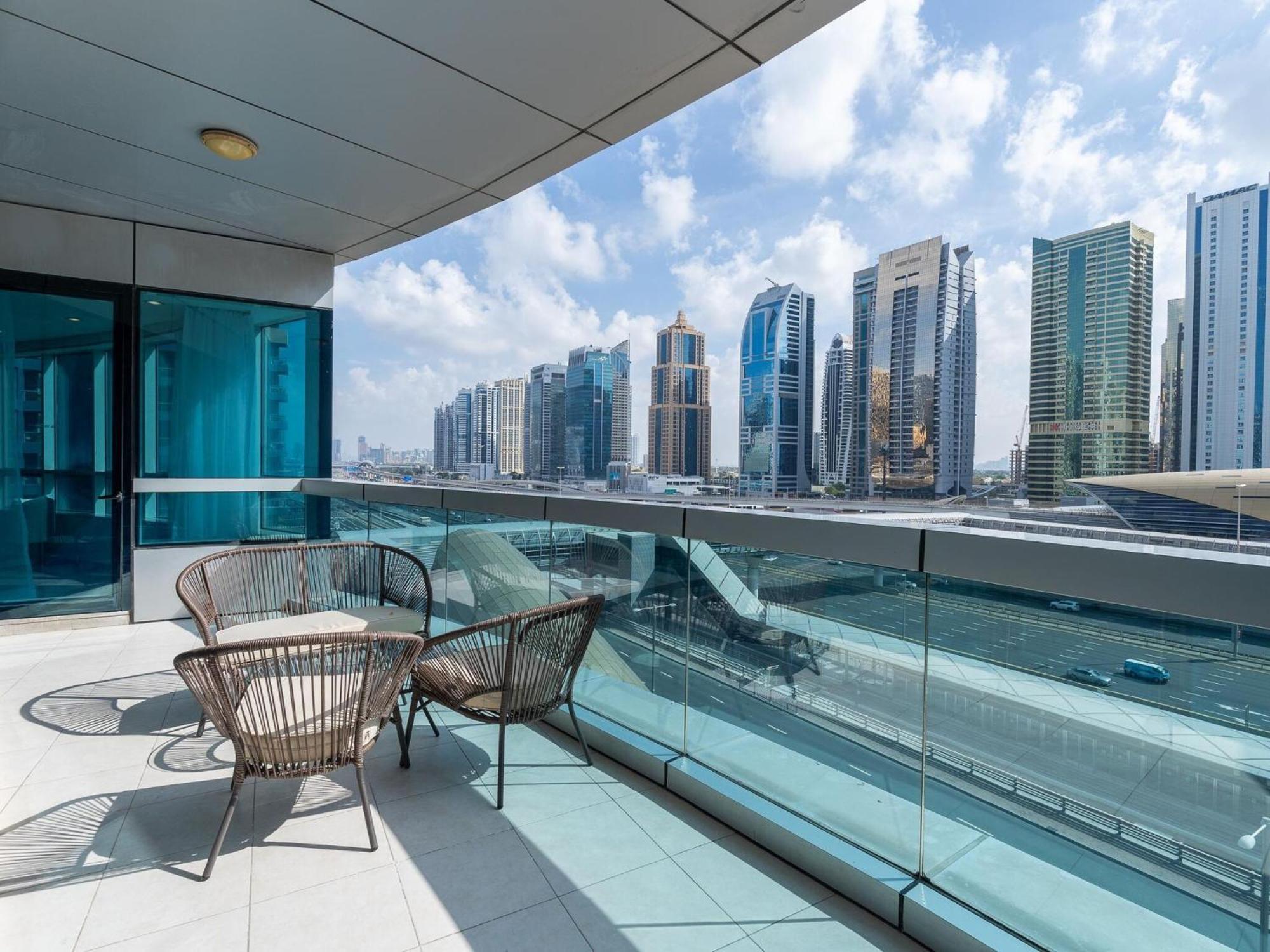 Lägenhet Marina Stunning Huge 4 Bedroom Apts Near Jbr Gym Pool Parking Dubai
