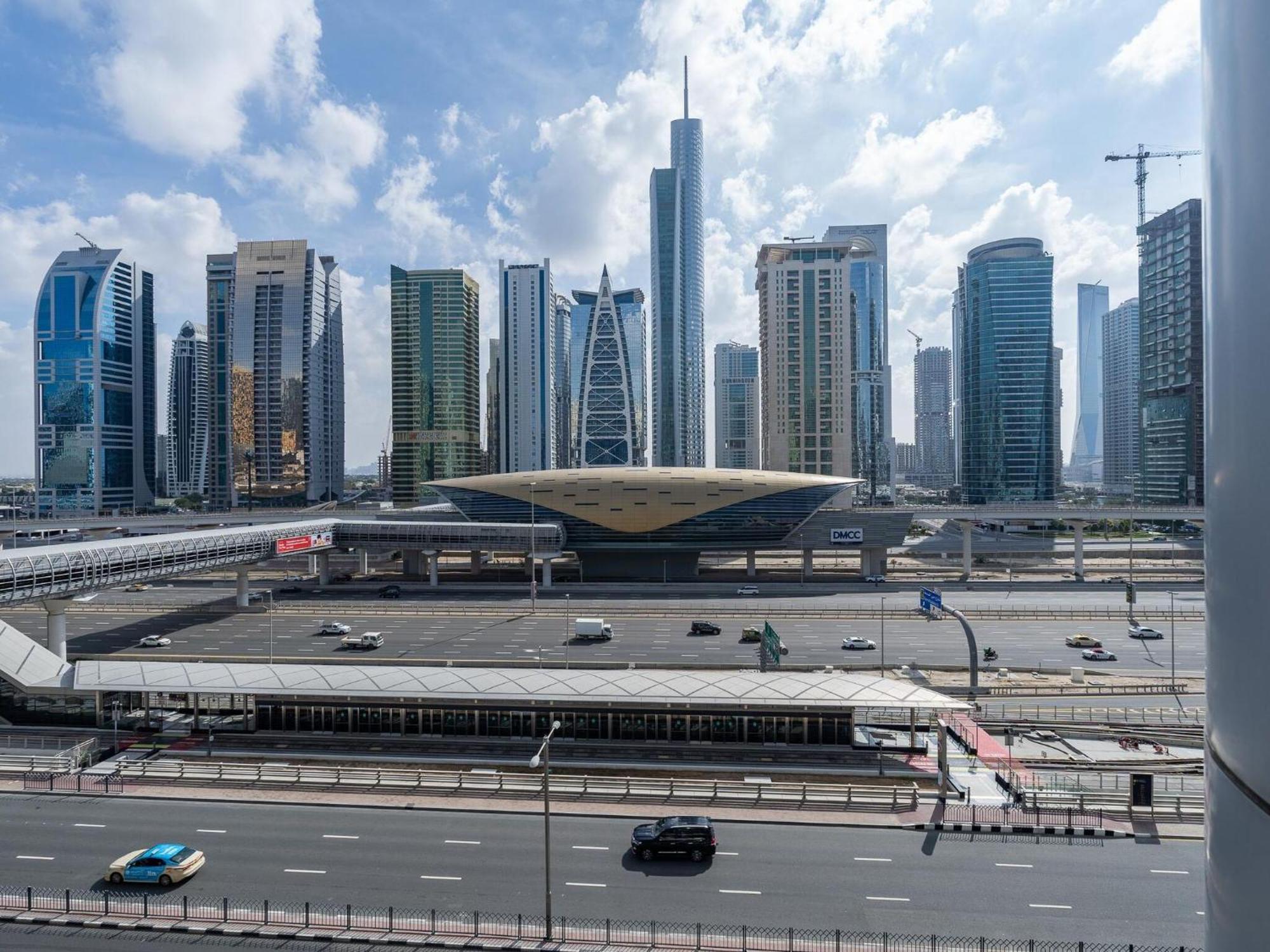 Marina Stunning Huge 4 Bedroom Apts Near Jbr Gym Pool Parking Appartement *