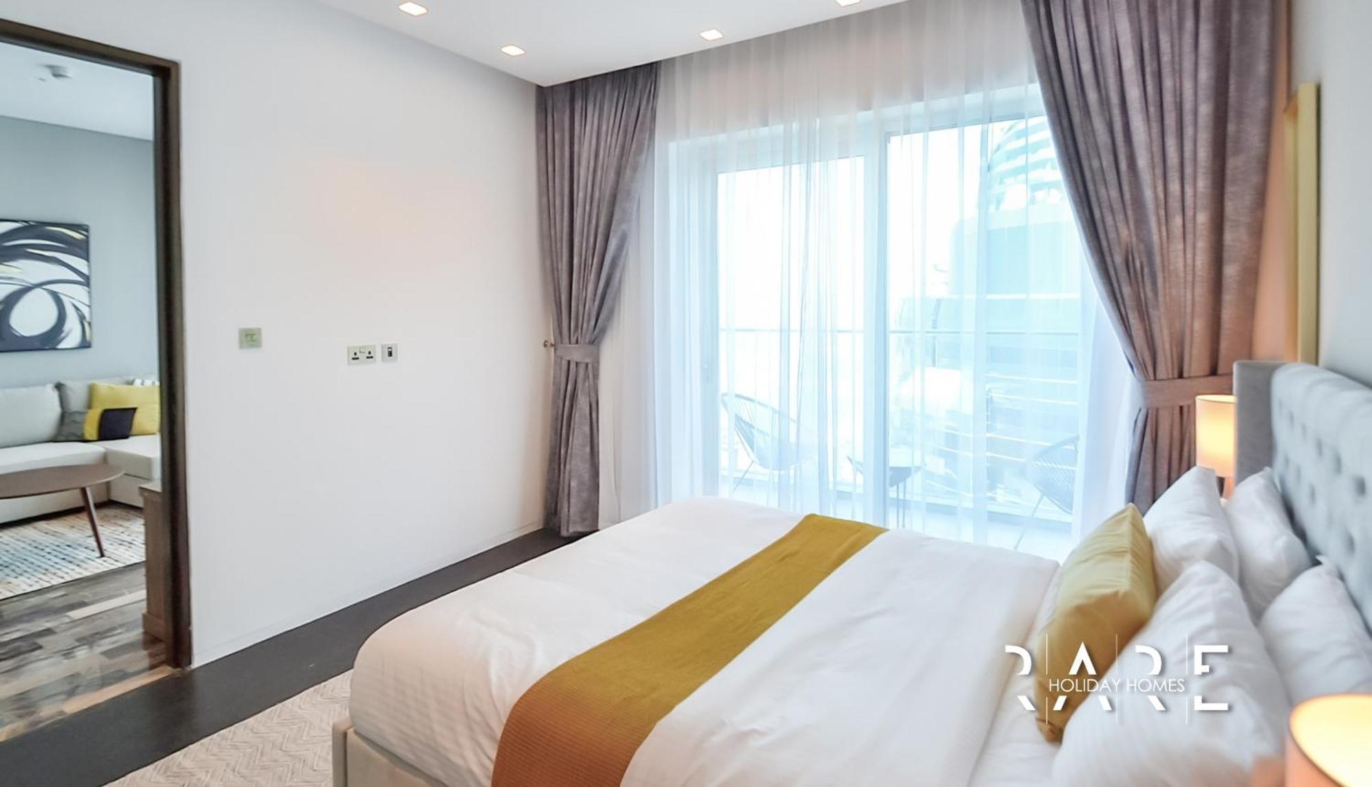 Rare Holiday Homes: Palm View Fendi In Damac Heights *