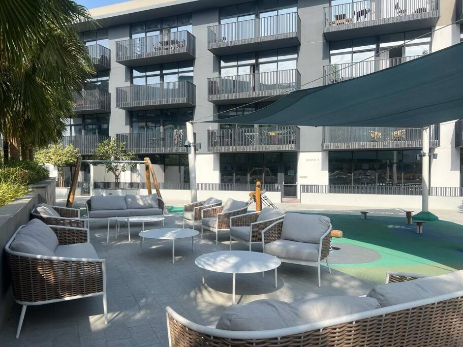 Appartement Spacious 2br With Community View *
