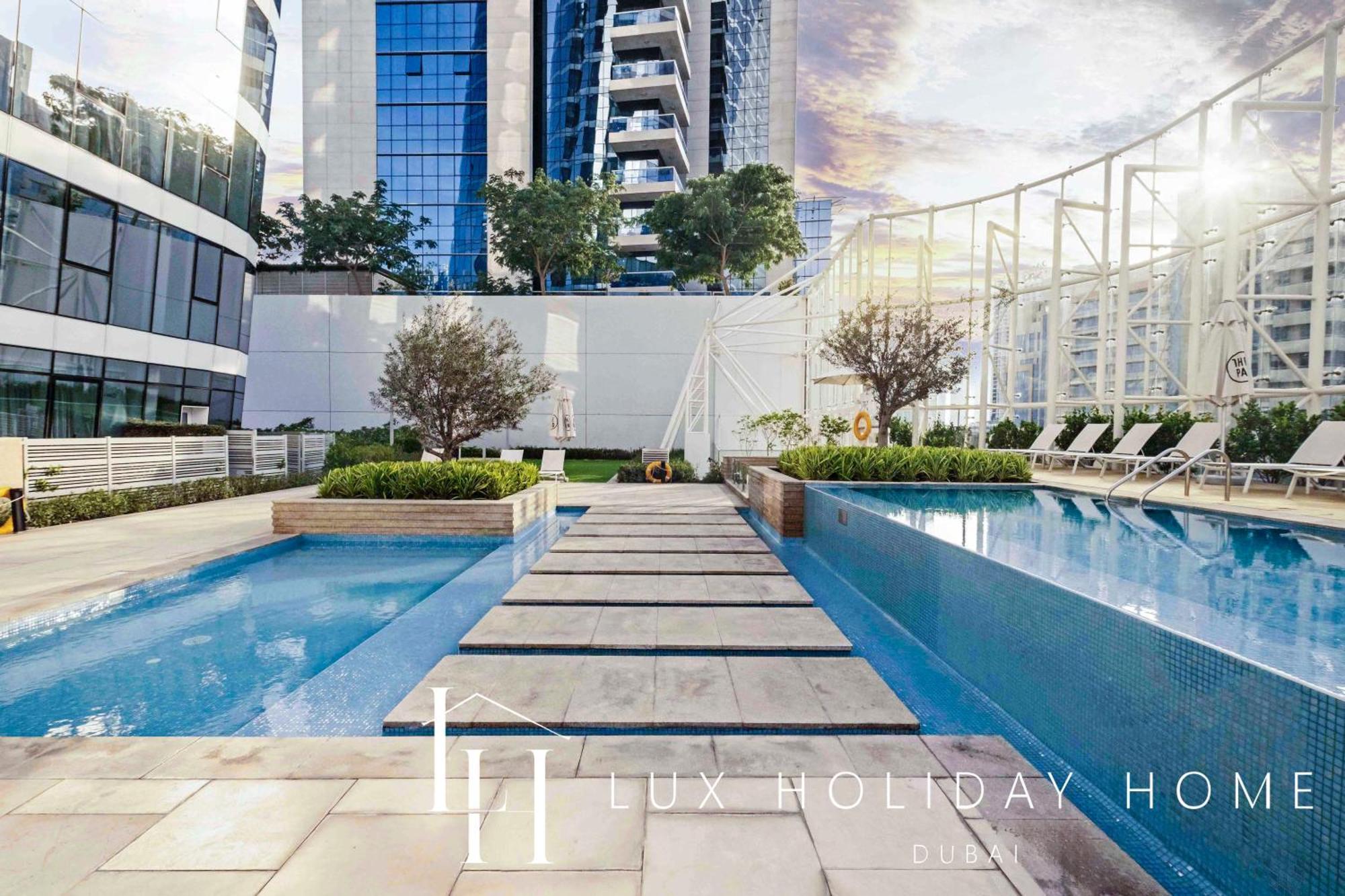 Lux The Pad Executive Burj Khalifa View 2 Apartment