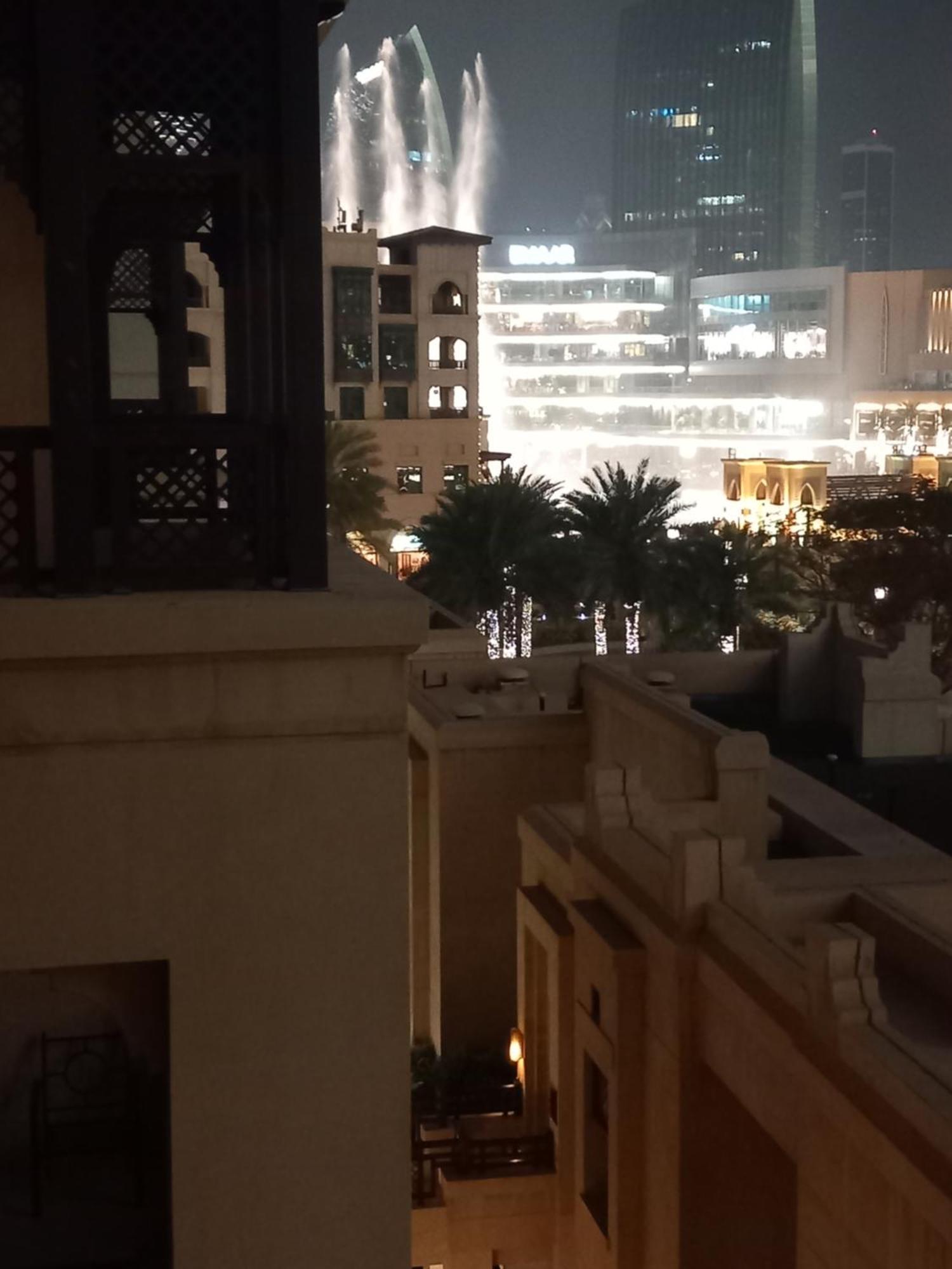 Burj Khalifa Partial View Peak Living Luxury 2br Souk Al-bahar Beside Mall-golden Homes Apartament