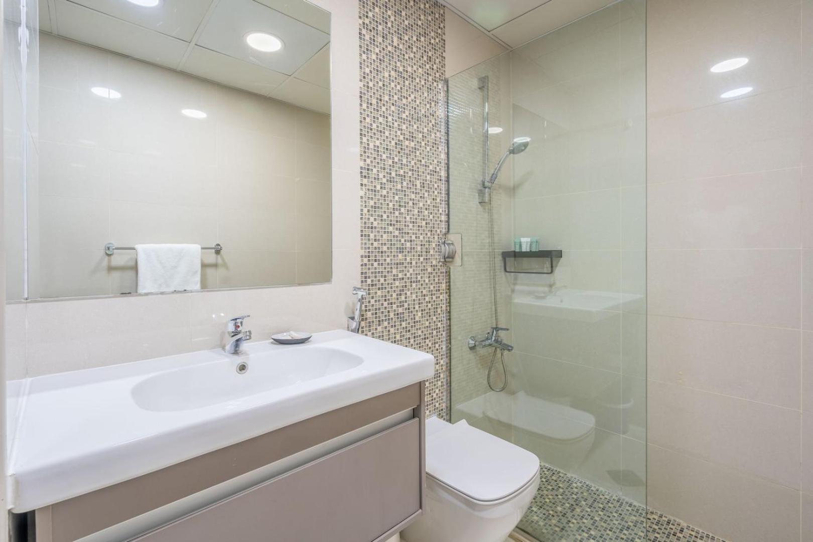 Guestready - Stylish Interiors In Marina Apartment Dubai