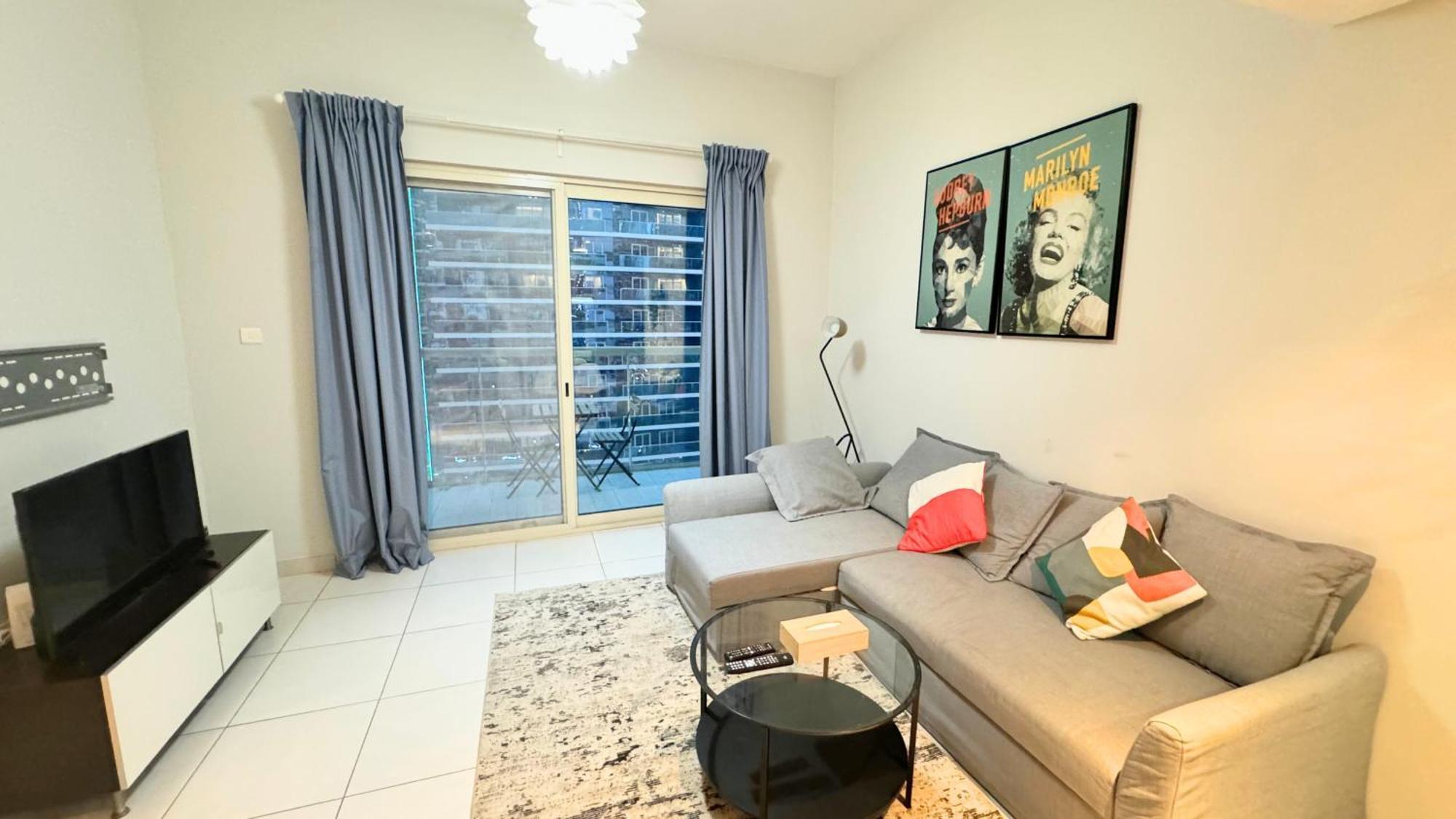 Alluring 1br Opp To Jbr Beach- Marina Views Appartement Dubaï