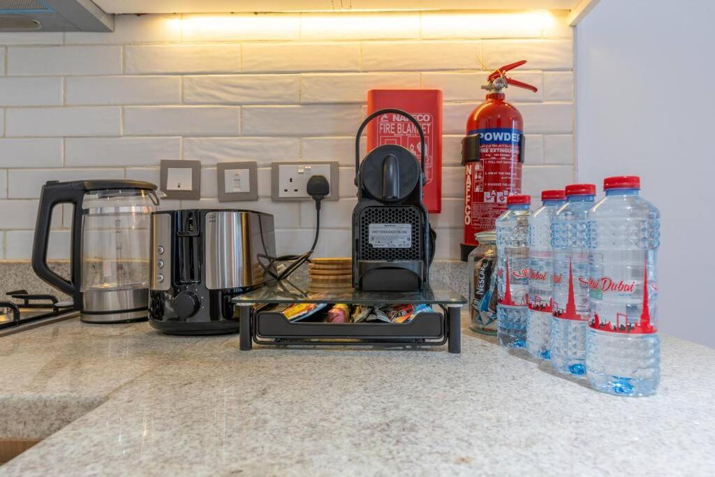 Appartement Large 2 Bedroom - Metro At 2 Min Dubaï