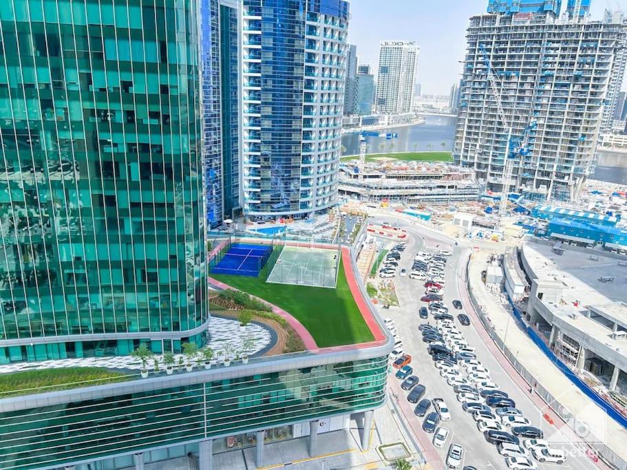 Luxurious 1bedroom Balcony & View Business Bay Appartement Dubaï