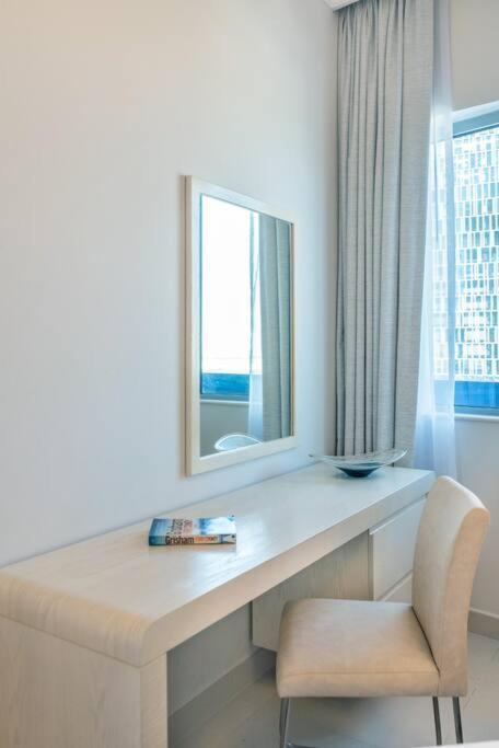 Appartement First Class 2br Modern Downtown Retreat *
