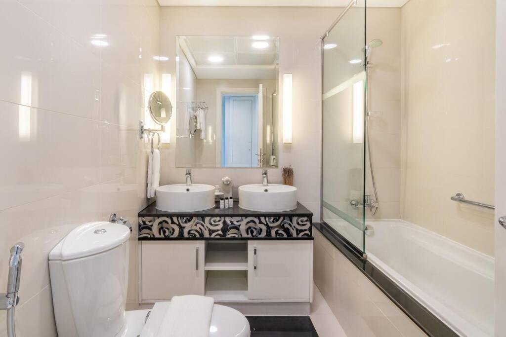First Class 2br Modern Downtown Retreat Dubaï