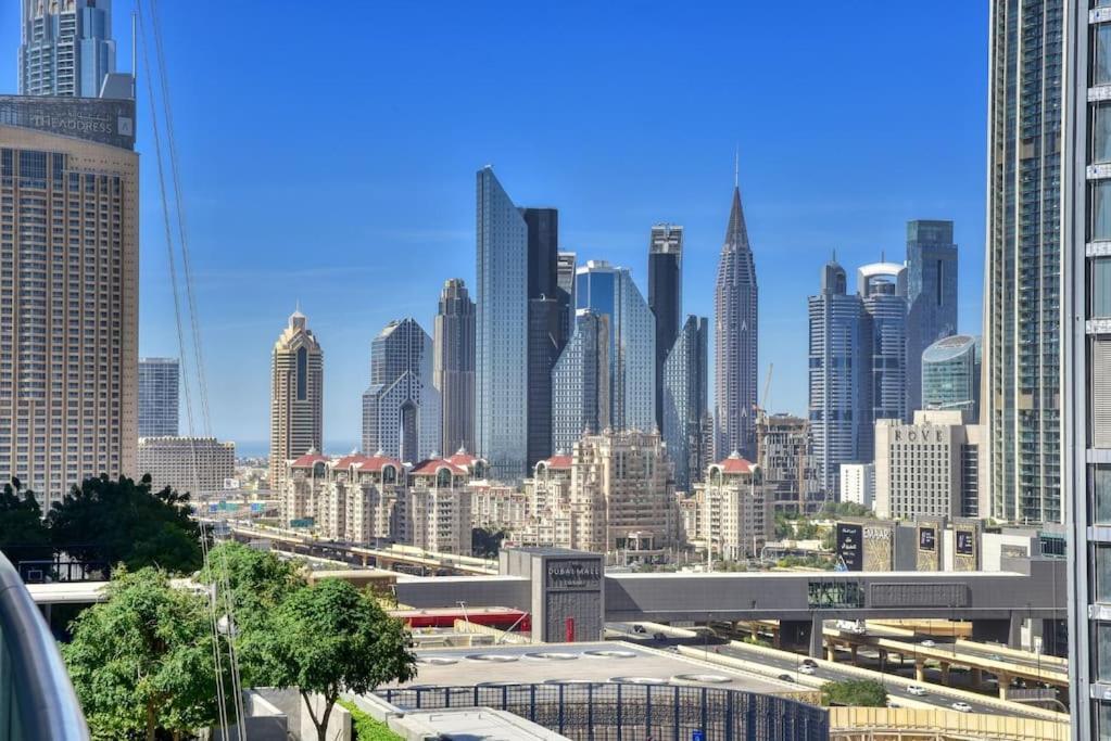 First Class 2br Modern Downtown Retreat Dubaï